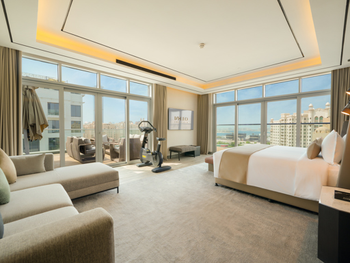 Spacious Presidential Suite in Mileo The Palm Hotel